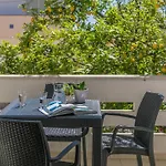 Διαμέρισμα Taloro Ab Iun Q3273 *